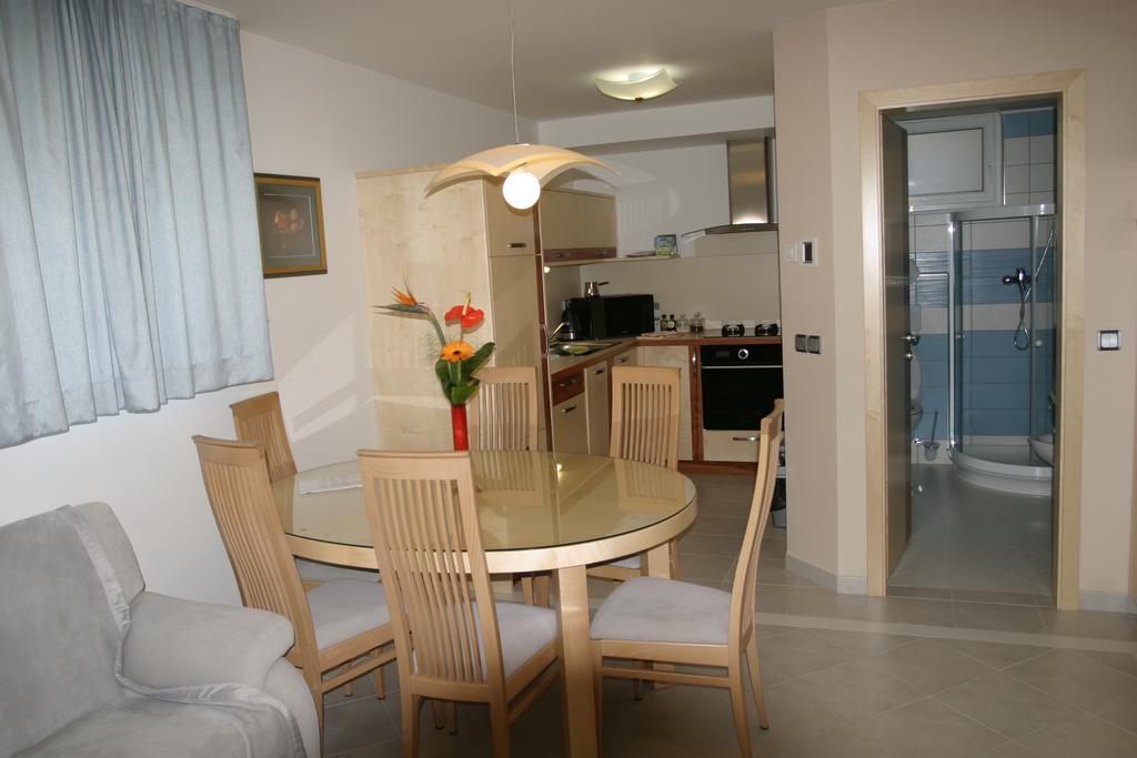 Apartments Veno Laško Cameră foto